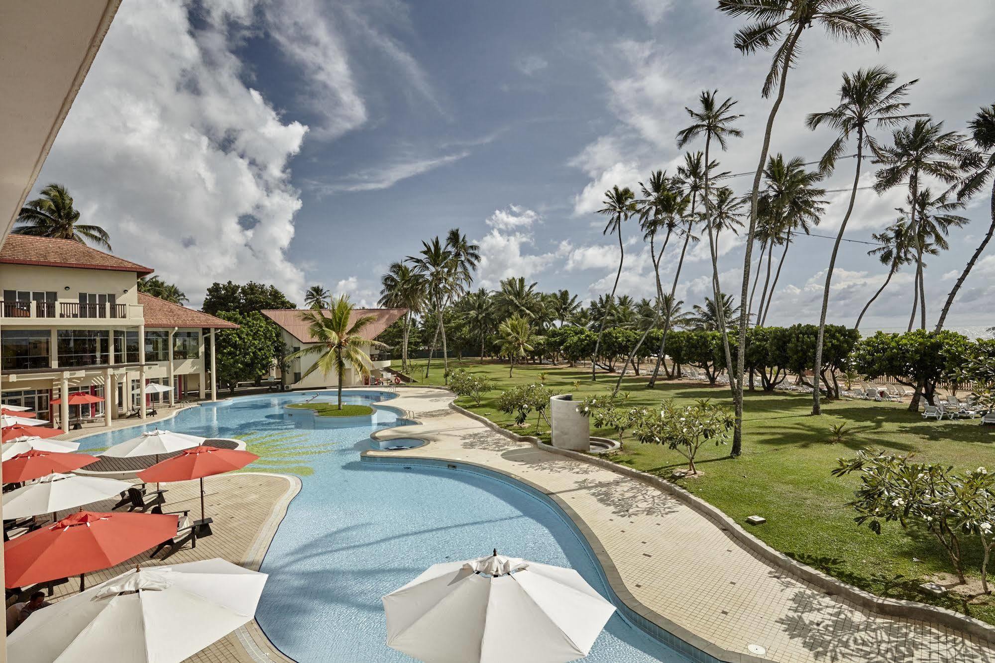 Hotel Turyaa Kalutara Esterno foto