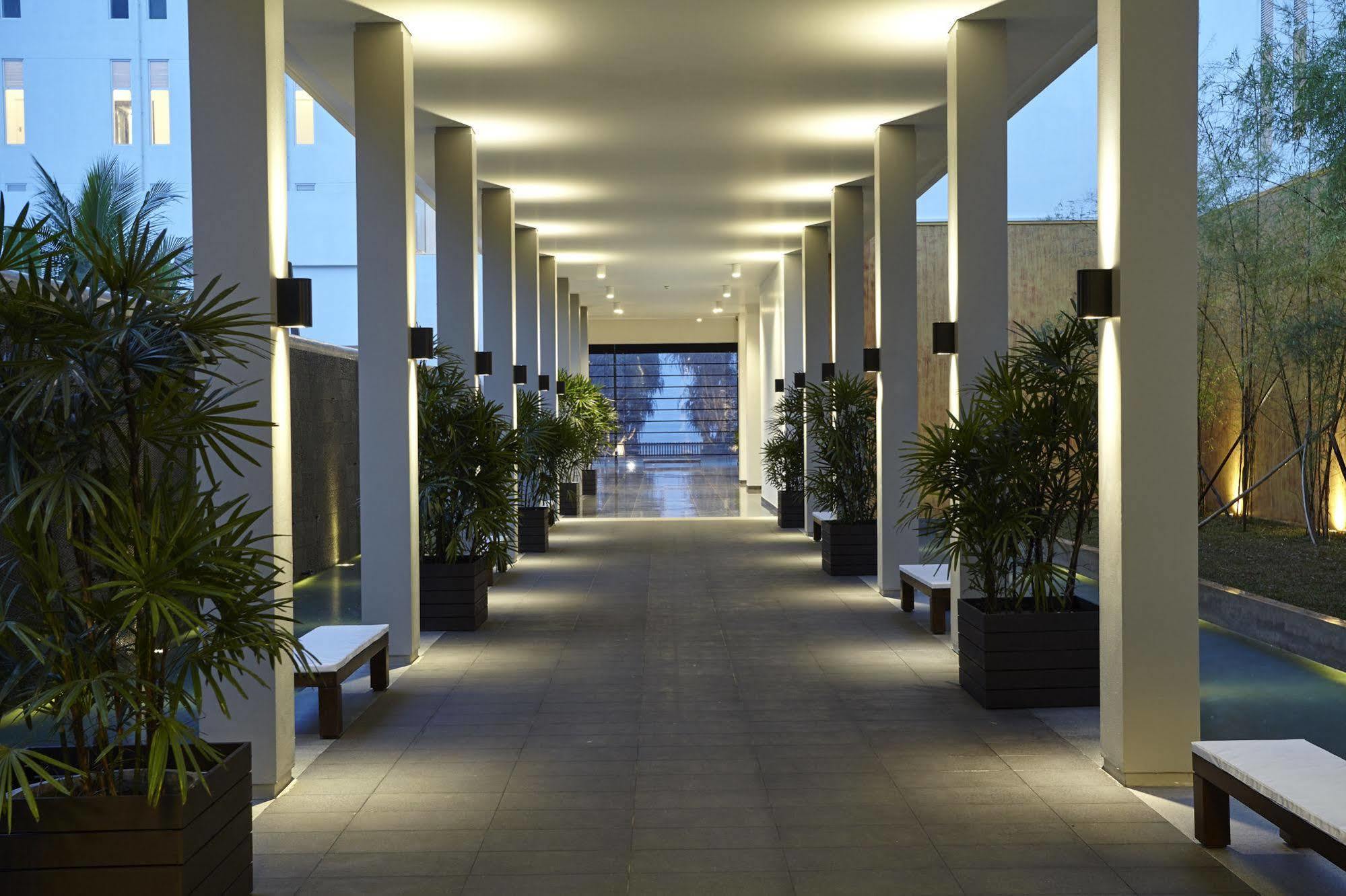 Hotel Turyaa Kalutara Esterno foto