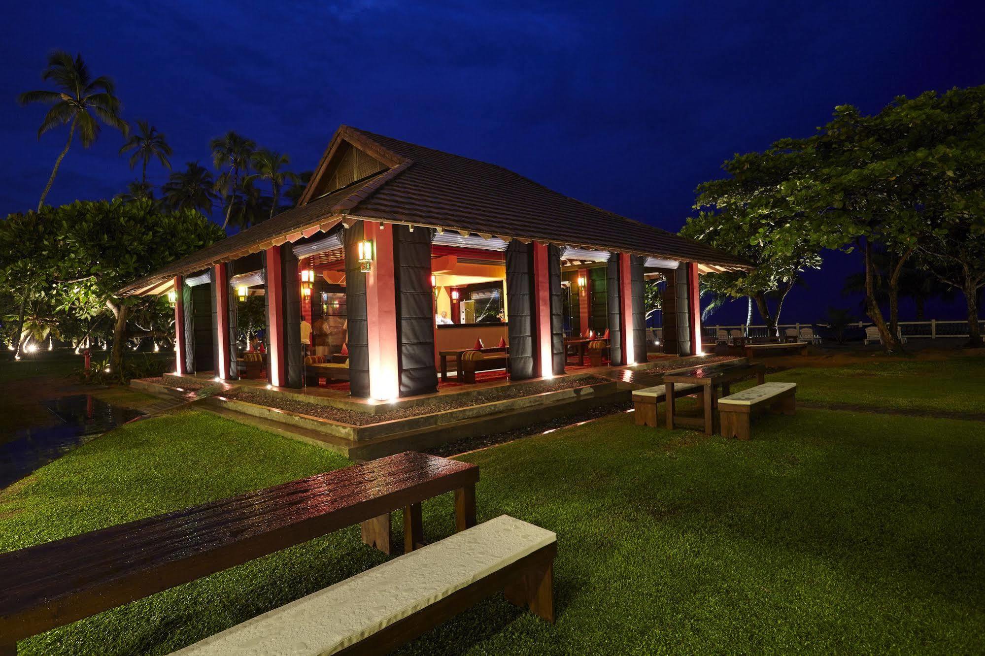 Hotel Turyaa Kalutara Esterno foto
