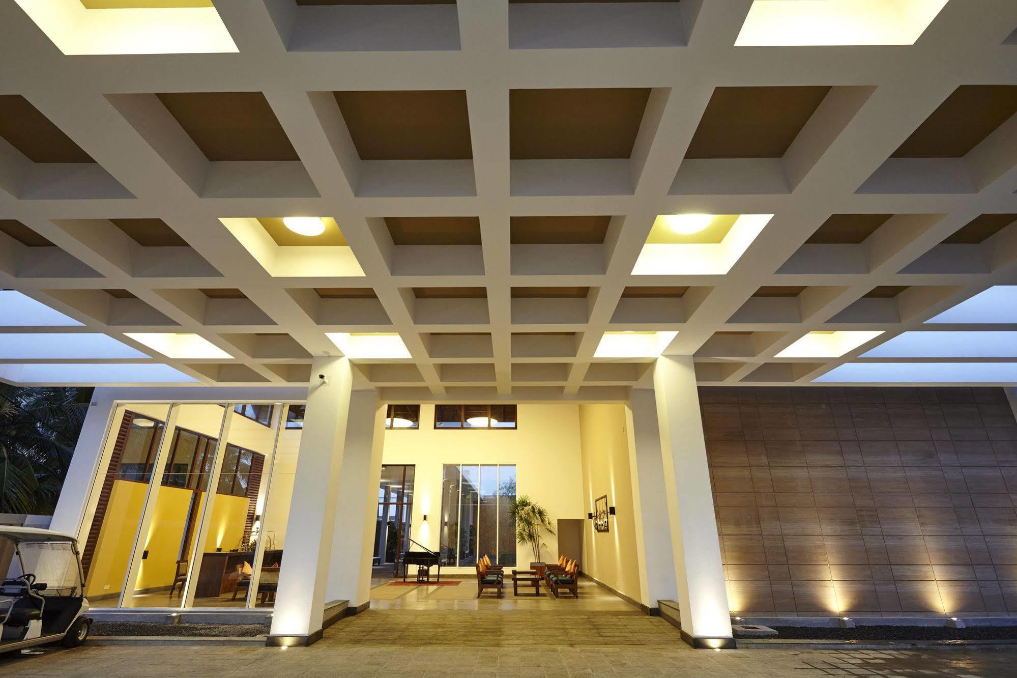 Hotel Turyaa Kalutara Esterno foto