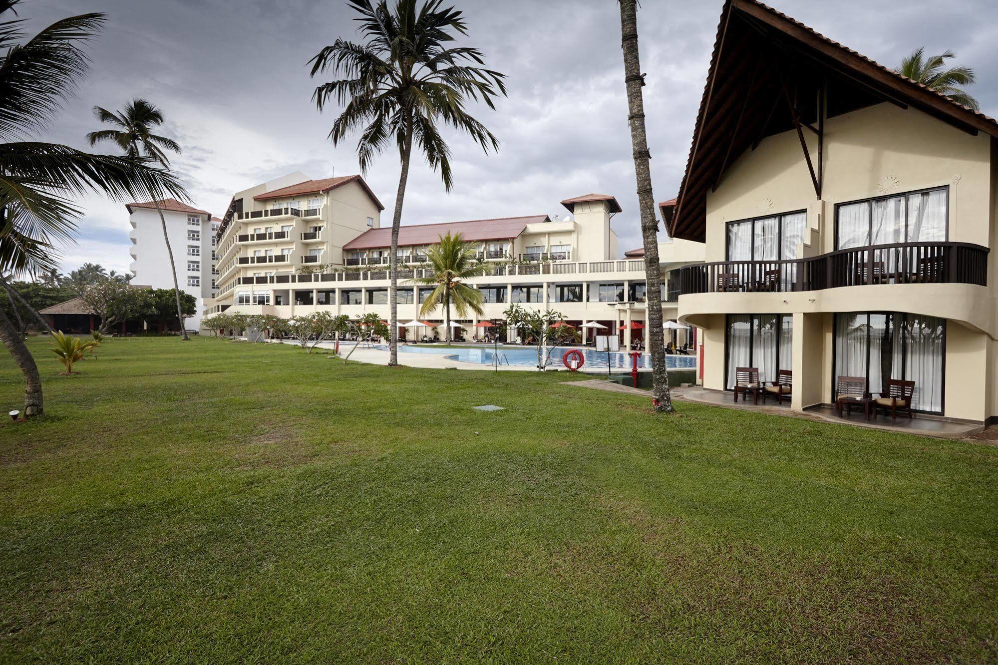 Hotel Turyaa Kalutara Esterno foto